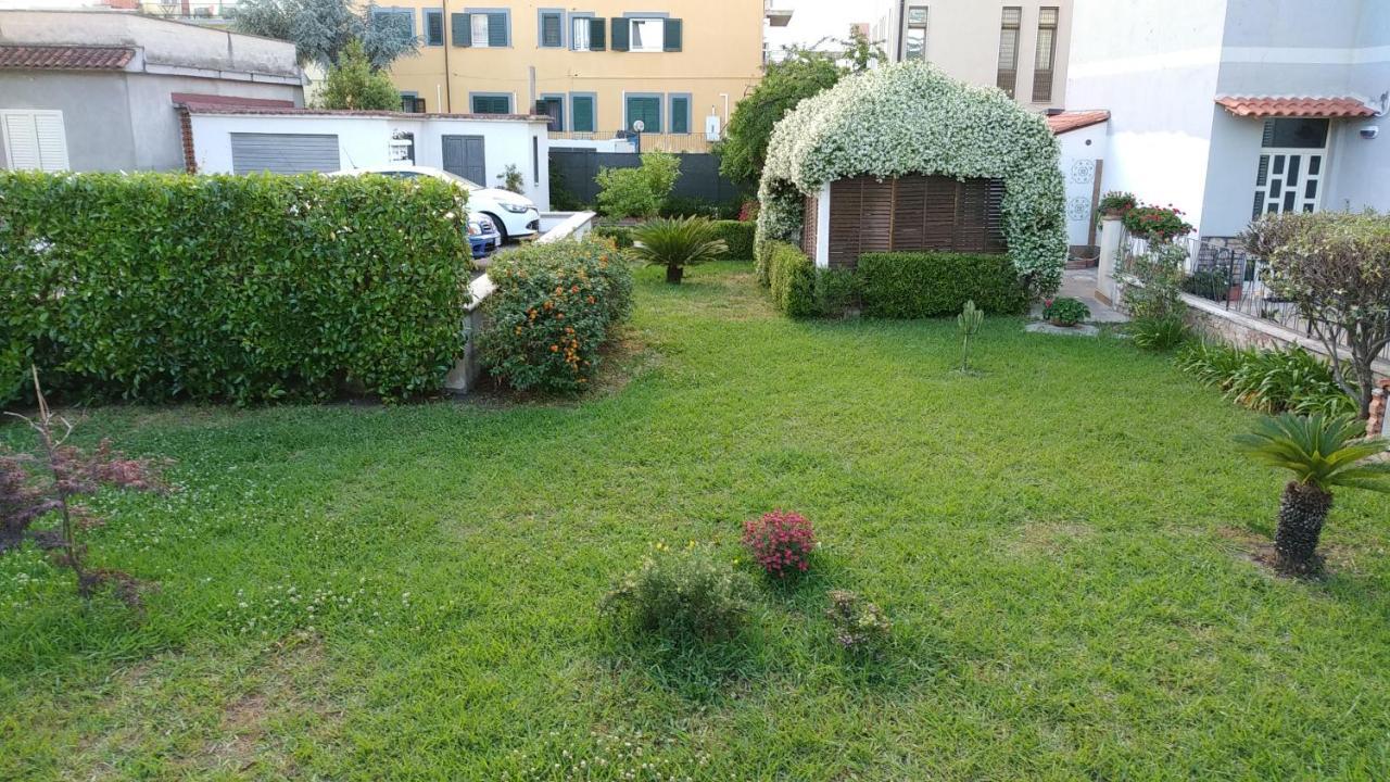 Impero 6 Appartement Scauri  Buitenkant foto